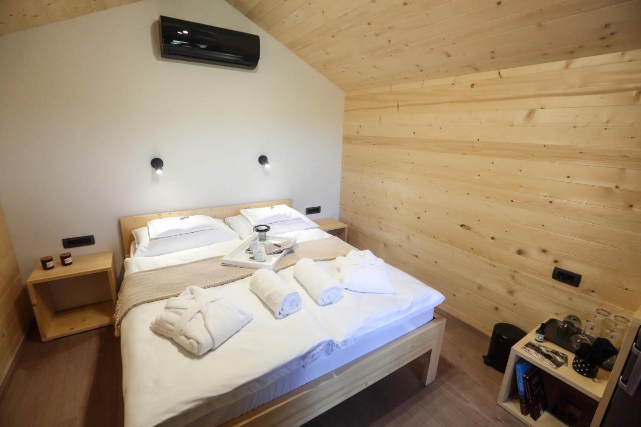 Healthy House Glamping Hotel Koper Luaran gambar